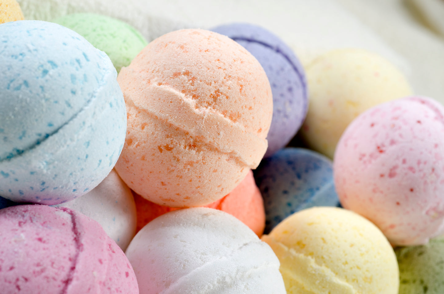 5 oz Bath Bomb 140g - Wholesale Lot of 100